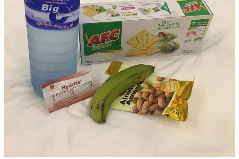 water, wafers, hydrite, banana and almonds
