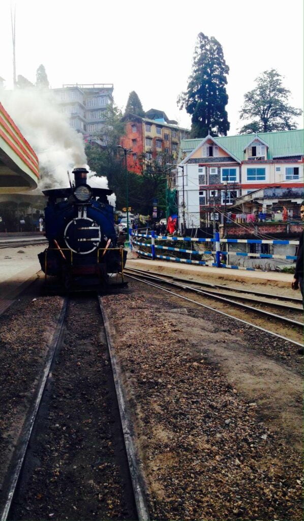 steam train in darjeeling