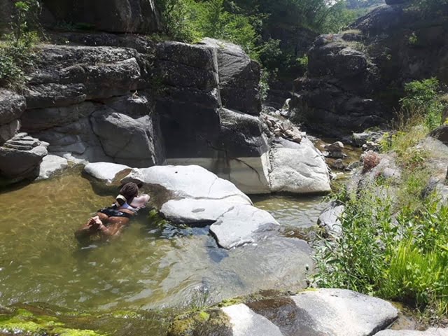 meredith.sunbathing.solohikinginmacedonia