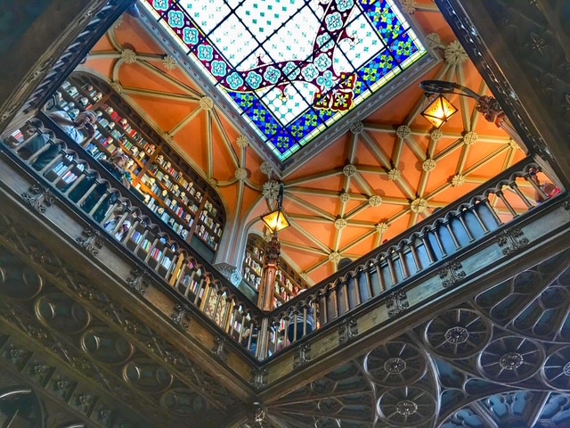 lavarialello-great holiday solo travel destination